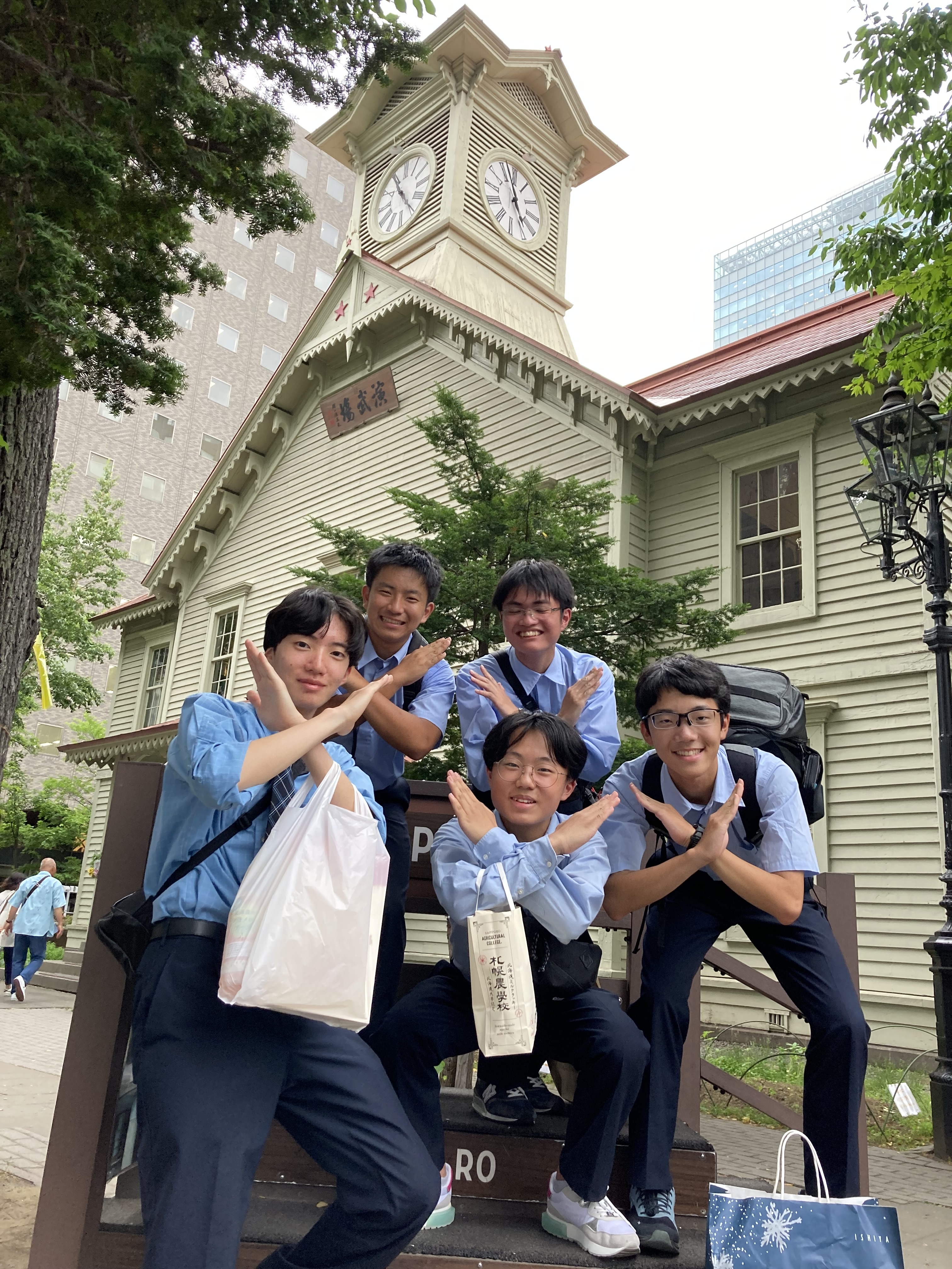 B49D8573-0BF9-4463-97E8-9AFEC73A848C