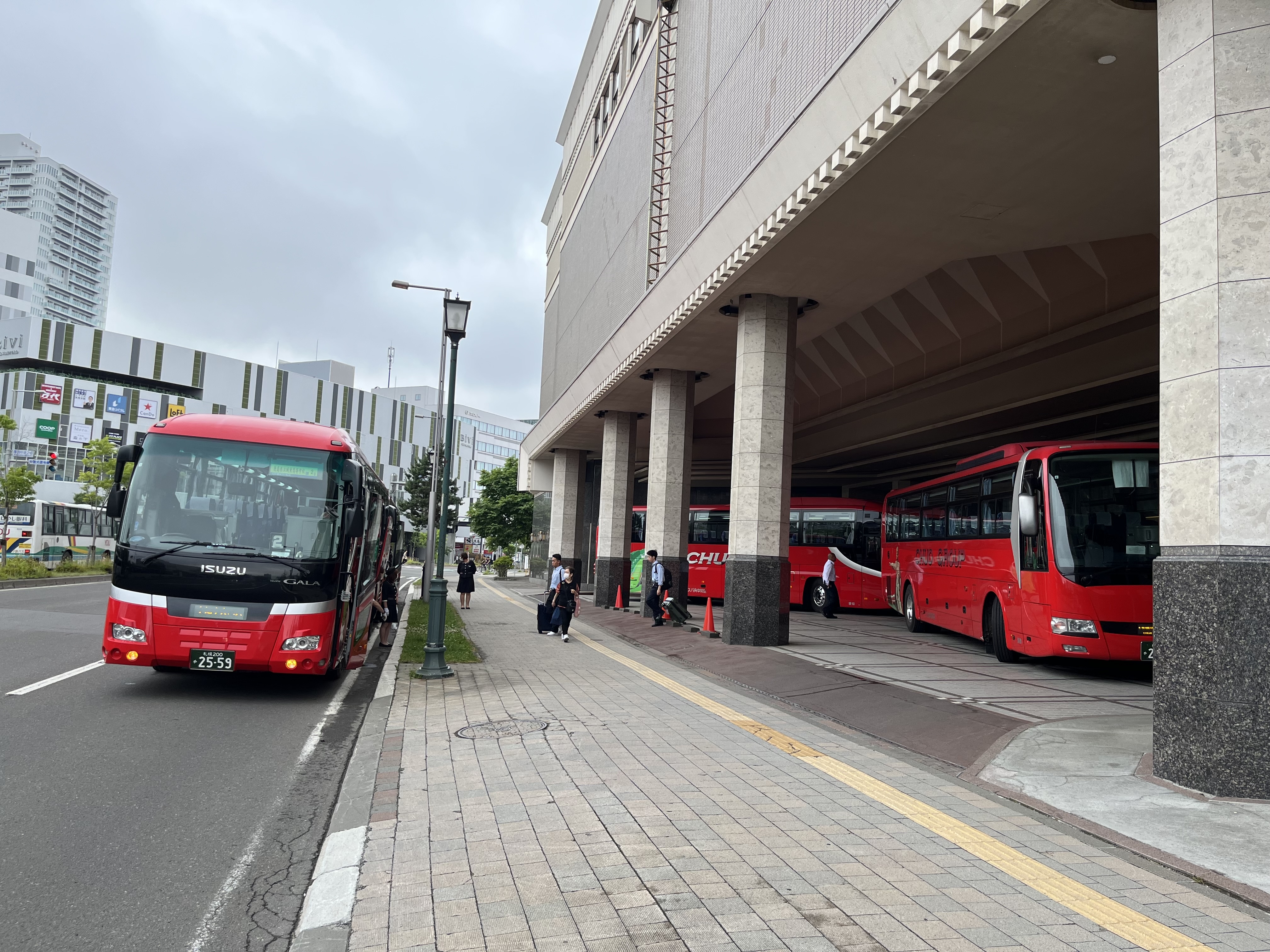 2E1B2E9F-C5F5-4B6C-B268-B2E88B6F61EB