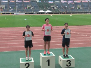 800m表彰