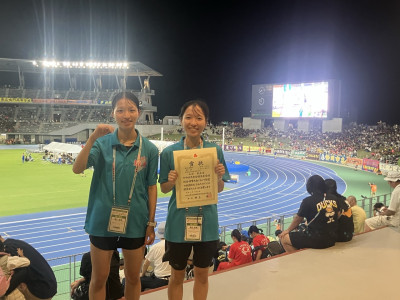 2人
